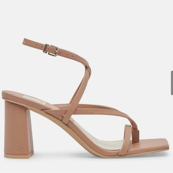 Dolce Vita Paroo heels in Cafe Leather - Picture 2 of 7